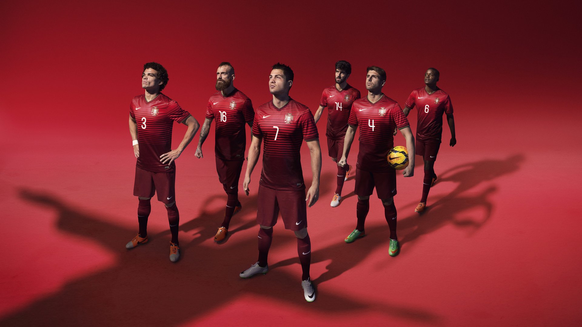 曼城鏖战摩洛哥，托尼·克罗斯成关键先生，皇马险胜晋级