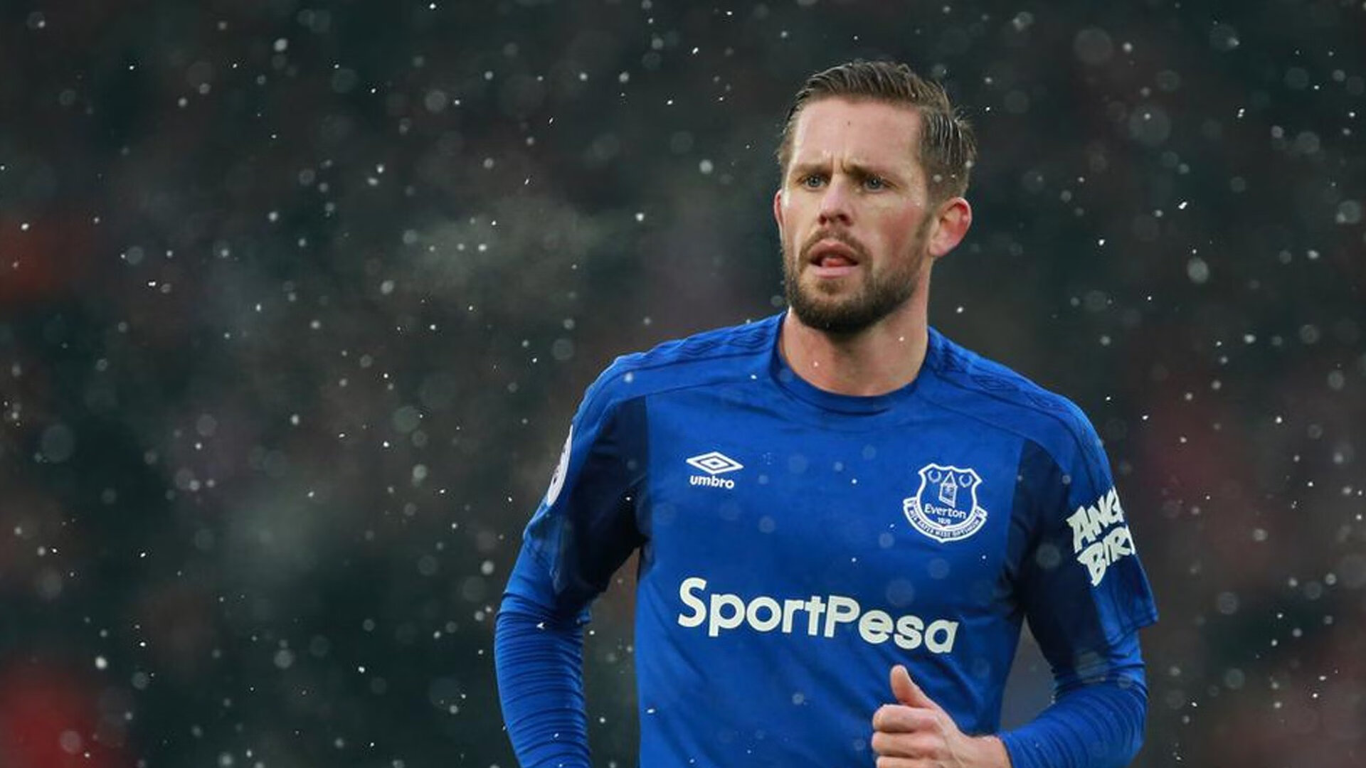 西甲国家德比焦点战，鹈鹕绝杀魔术，体育世界里的奇妙交汇